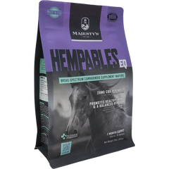 Majesty s HEMPABLES EQ Wafer supplements for horses Majesty s